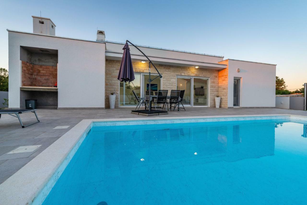 Holiday Home Gabriella Poljica  Екстериор снимка
