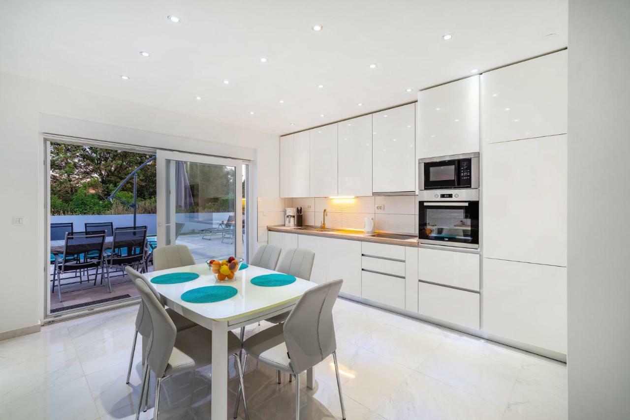 Holiday Home Gabriella Poljica  Екстериор снимка